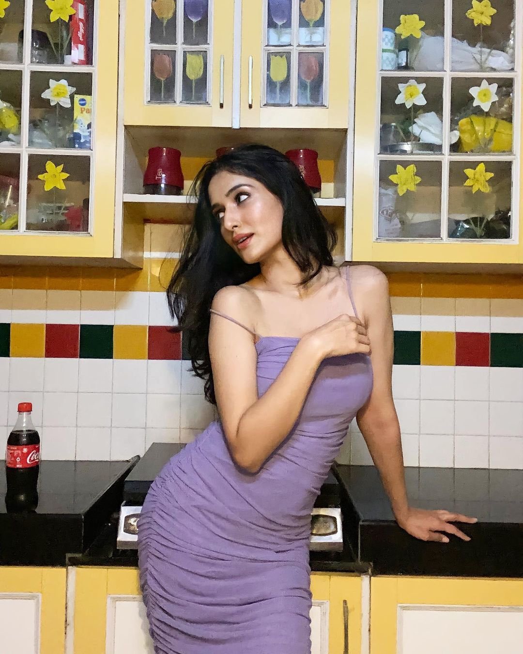 Escorts Annanur Nandini Khanna